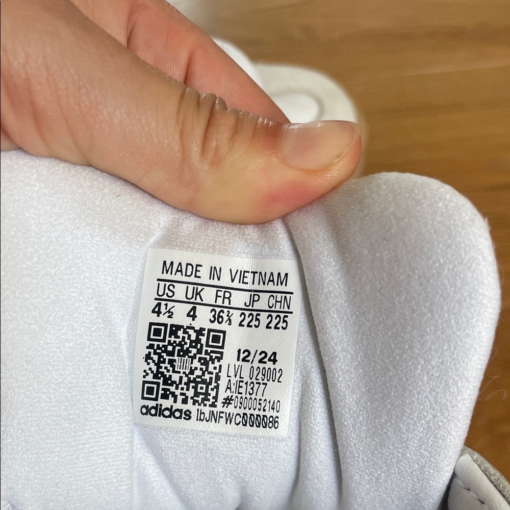 Adidas Black and White Sneakers with Gum Sole - Picture 5 of 5